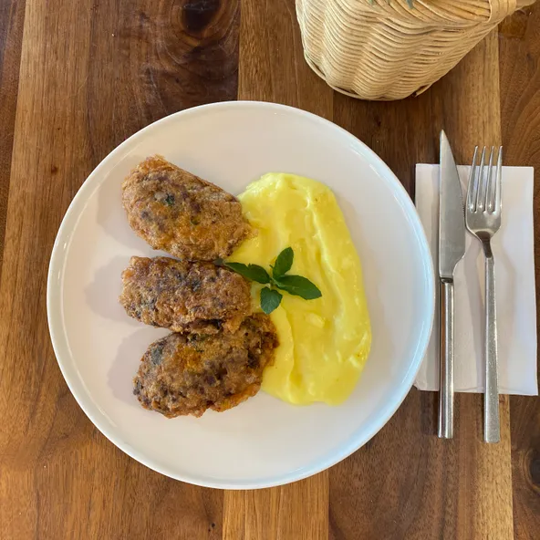 Kadınbudu Köfte